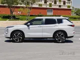 Mitsubishi Outlander High-Line Plus